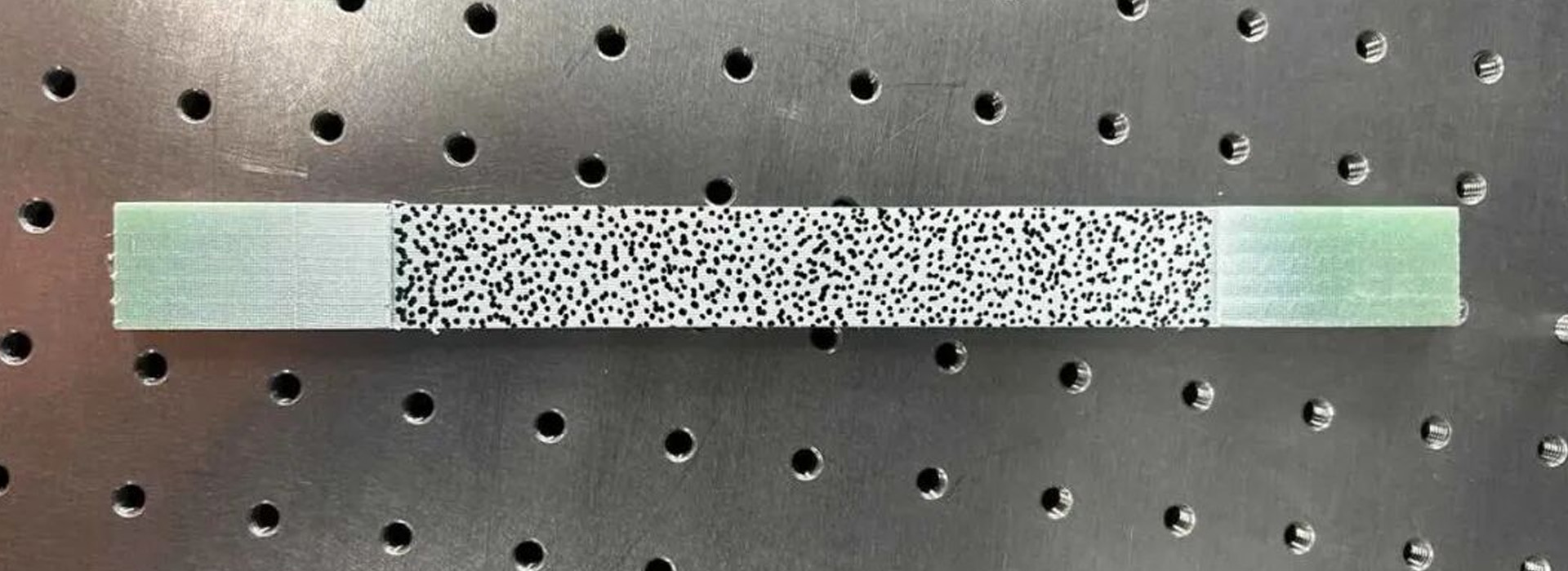 复合材料抗拉试验观测