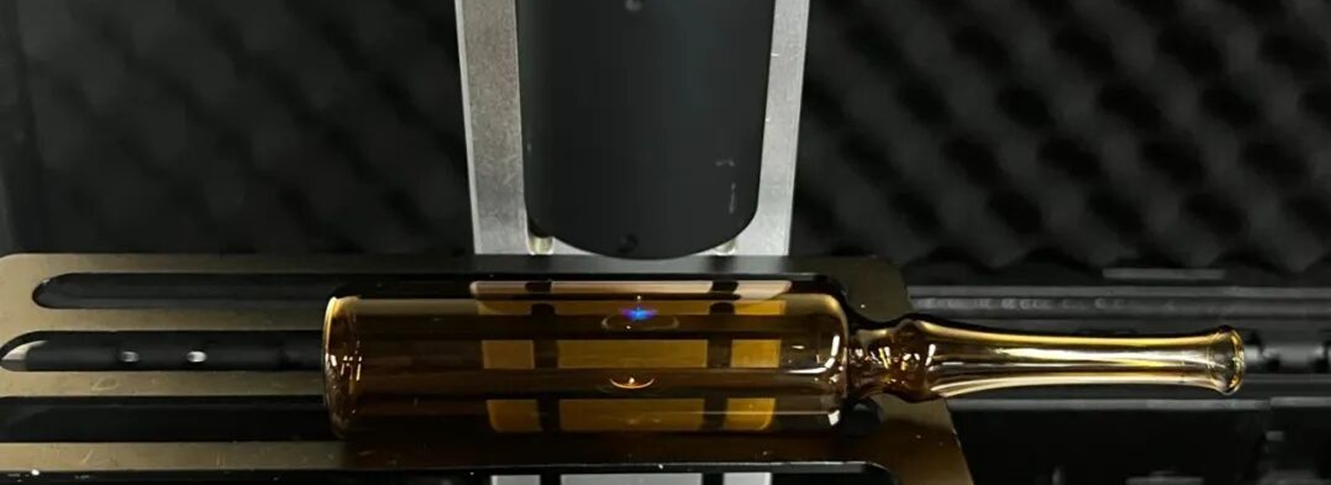 测量医用玻璃瓶厚度